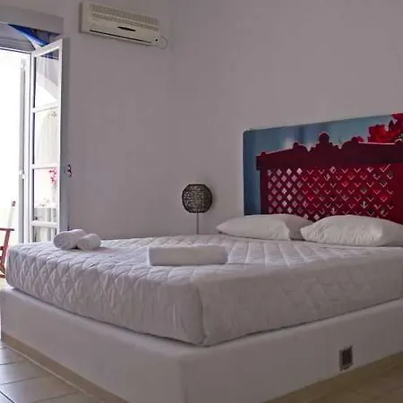 Atlas Boutique Kamari (Santorini)
