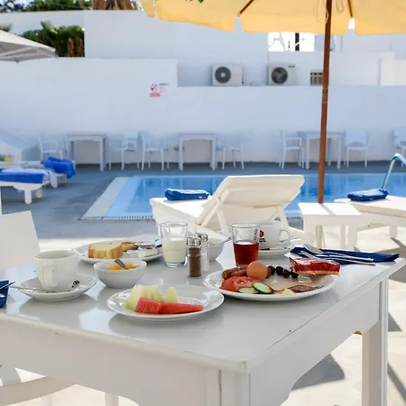 Hotel Atlas Boutique Kamari (Santorini)