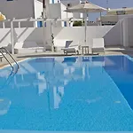 Atlas Boutique Kamari (Santorini)